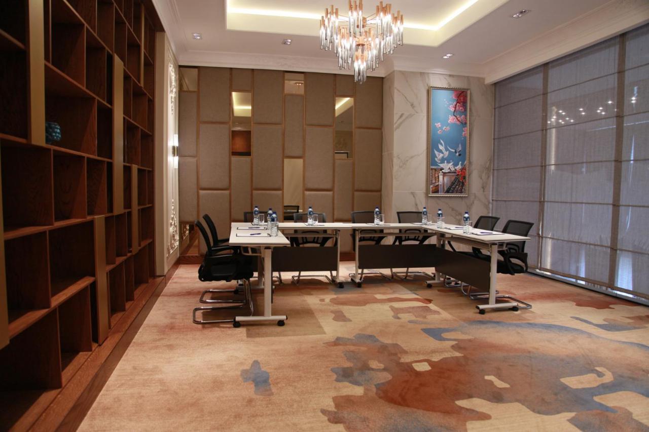 Sofia International Hotel Bişkek Dış mekan fotoğraf