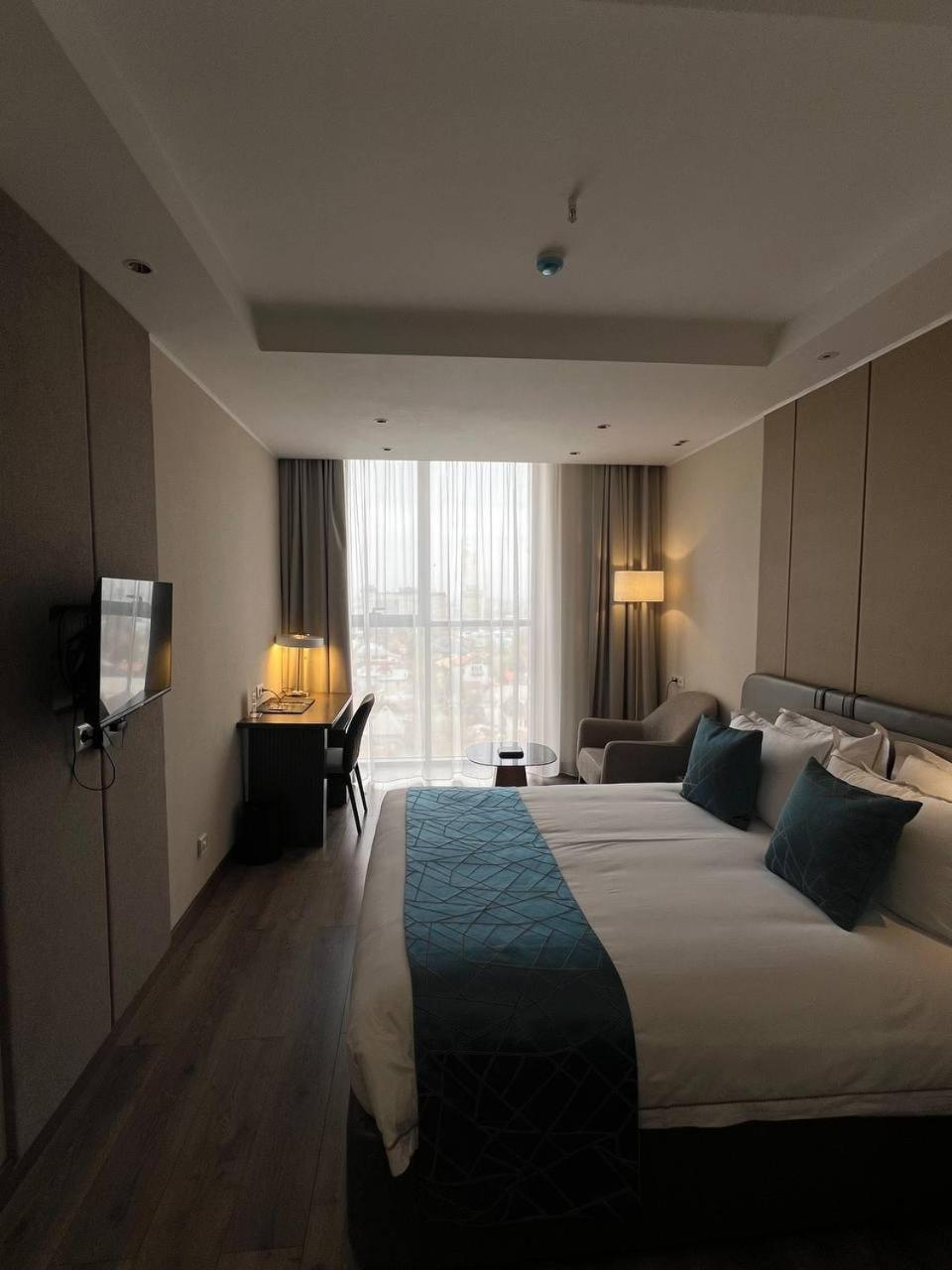 Sofia International Hotel Bişkek Dış mekan fotoğraf